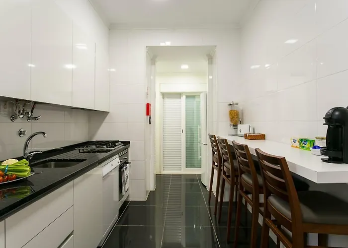 Art Deco 4 Bedrooms Flat In The Center Apartment *