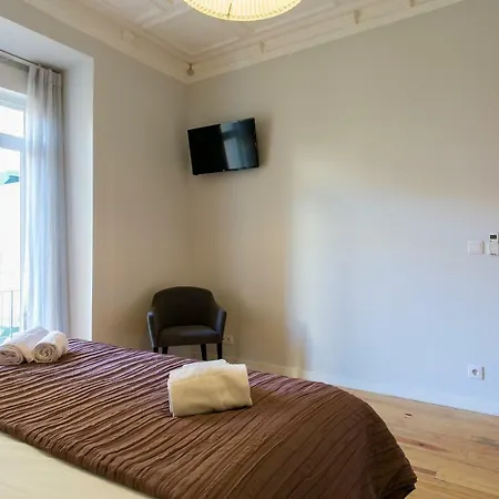 Daire Art Deco 4 Bedrooms Flat In The Center Lisboa