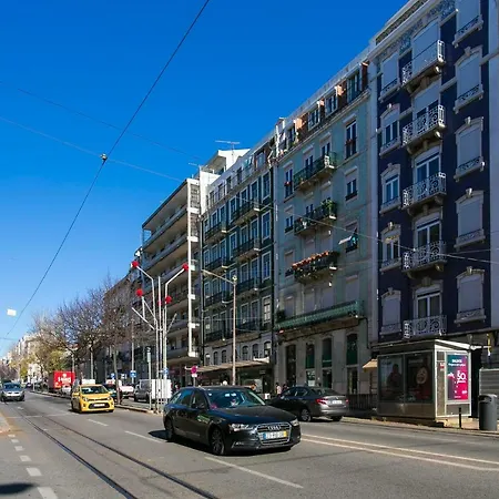 Art Deco 4 Bedrooms Flat In The Center 리스본